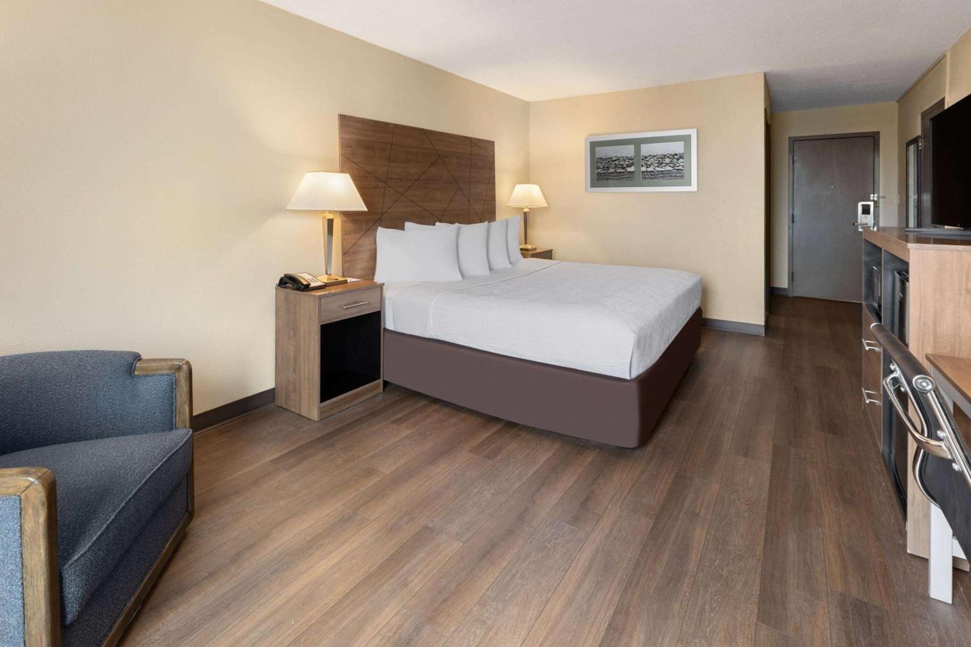Wingate By Wyndham Troy Hotel Exterior foto