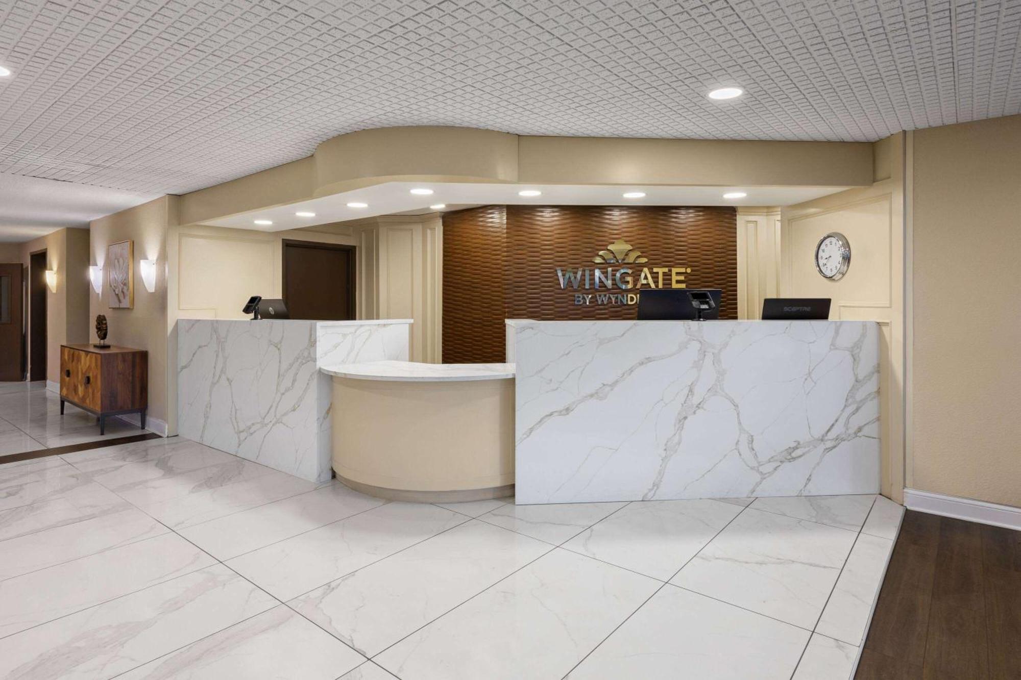 Wingate By Wyndham Troy Hotel Exterior foto