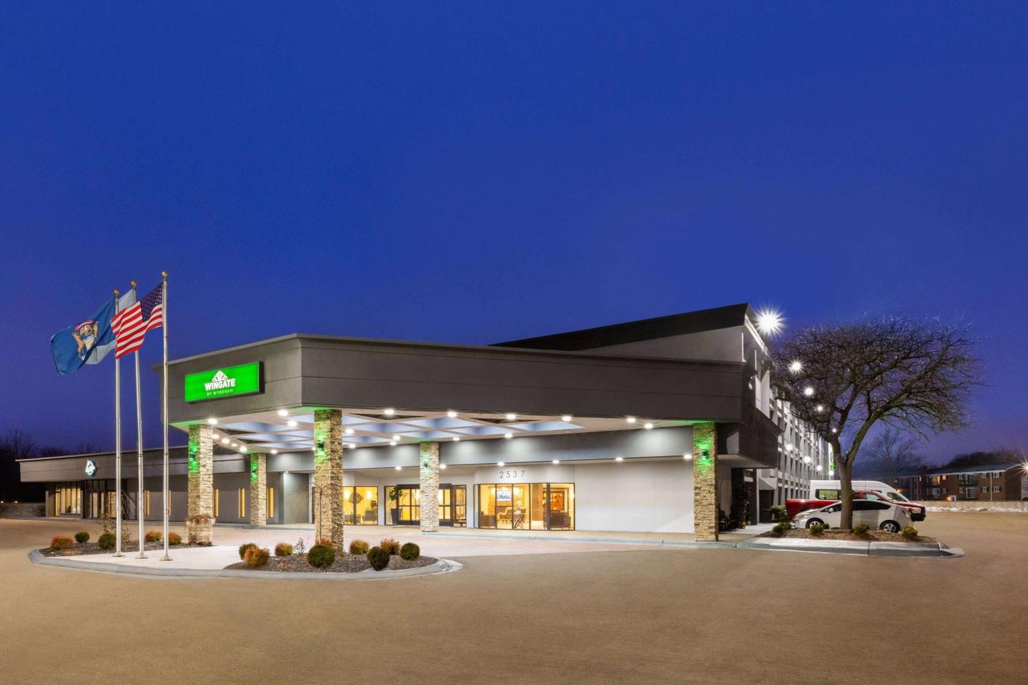 Wingate By Wyndham Troy Hotel Exterior foto