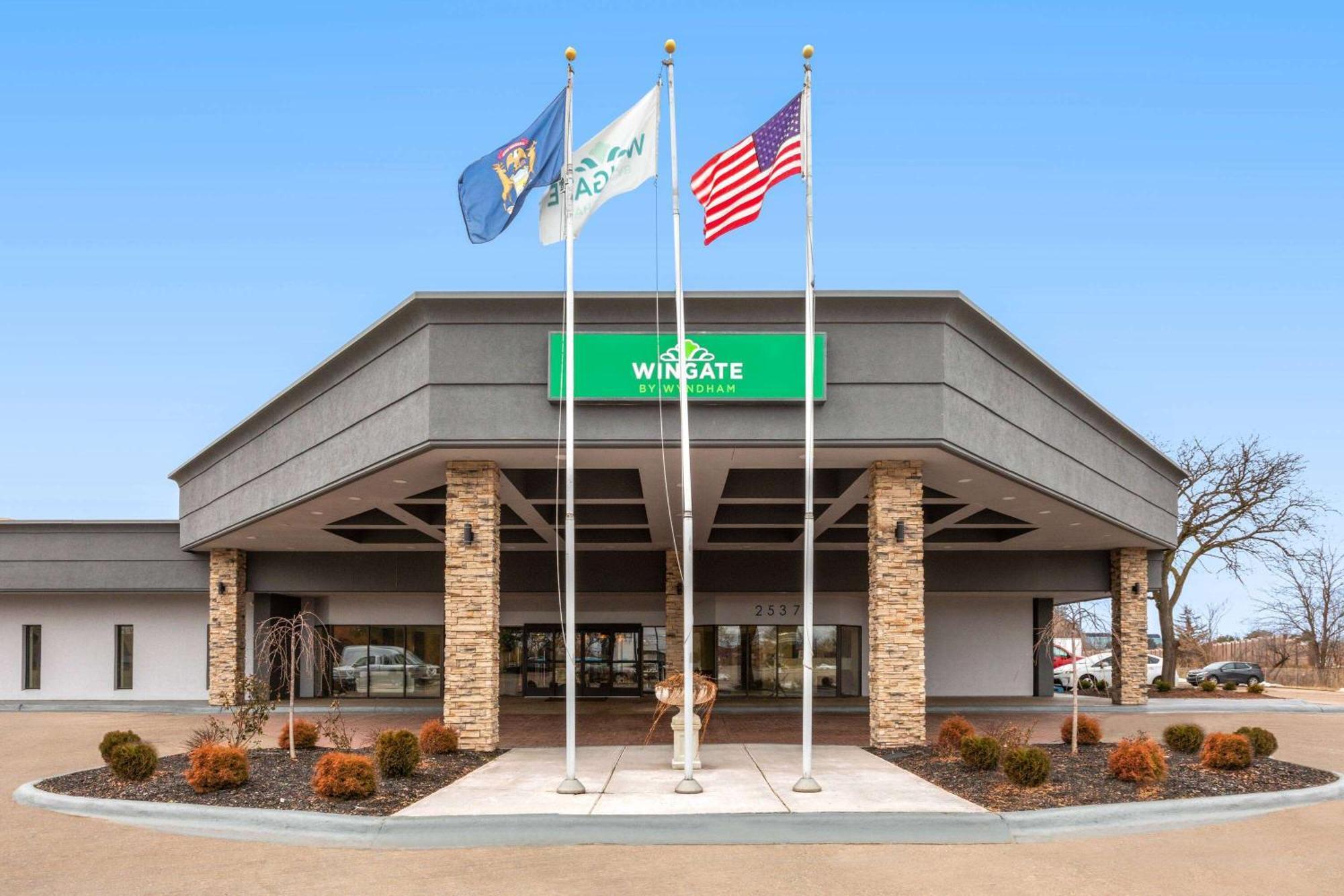 Wingate By Wyndham Troy Hotel Exterior foto